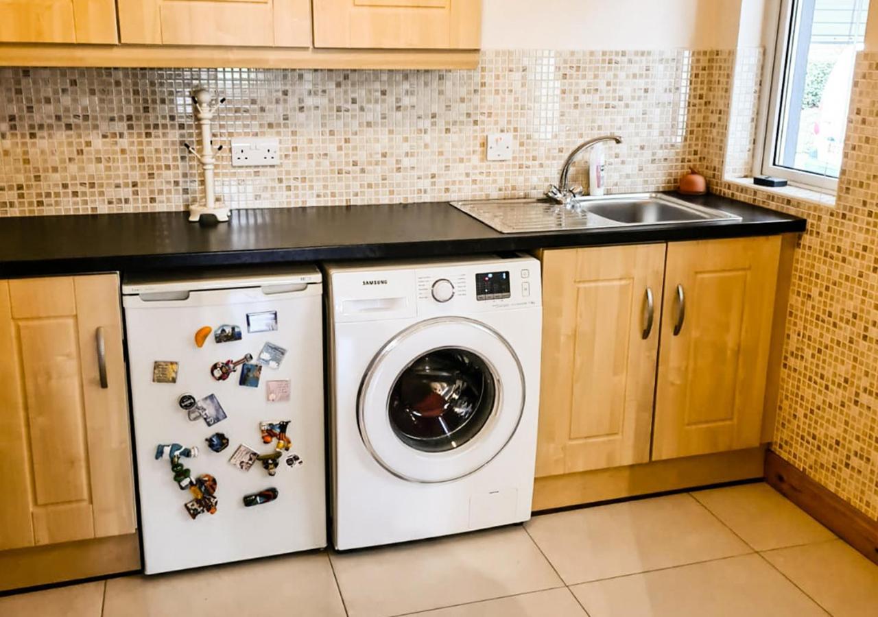 Moat Holiday Rental Lisnaskea Dış mekan fotoğraf
