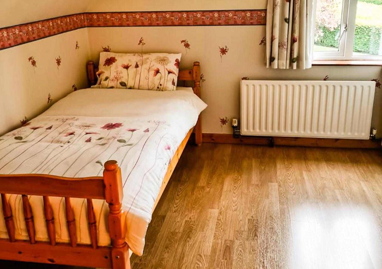 Moat Holiday Rental Lisnaskea Dış mekan fotoğraf