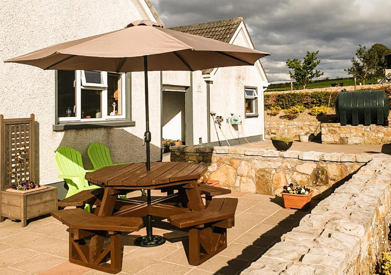 Moat Holiday Rental Lisnaskea Dış mekan fotoğraf