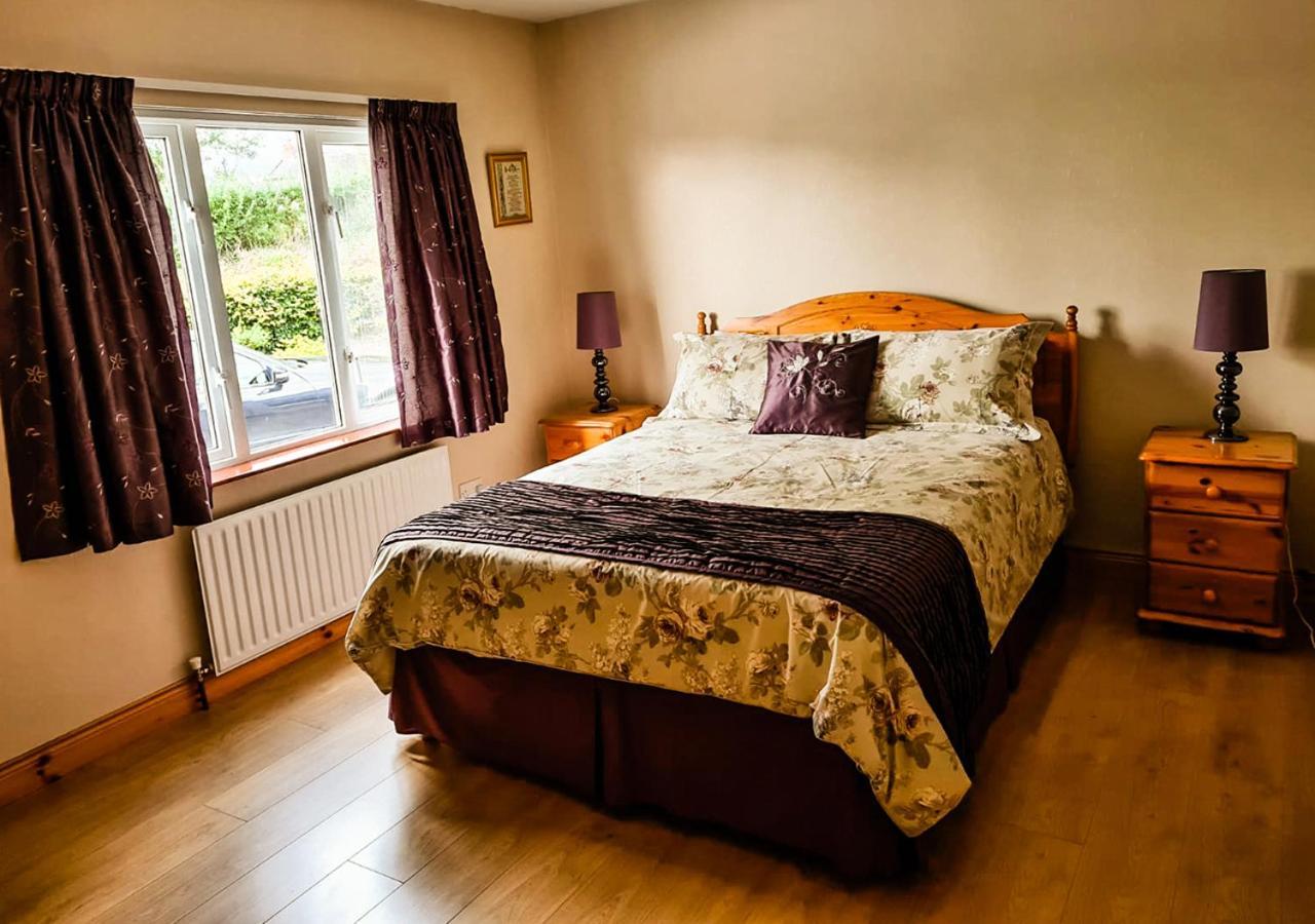 Moat Holiday Rental Lisnaskea Dış mekan fotoğraf